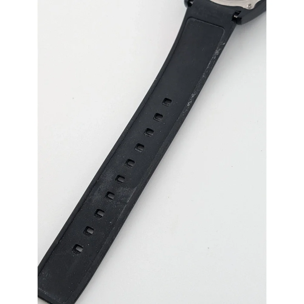 Q&Q Men's Watch 38mm Case Blue Dial Black Resin Band- New Battery